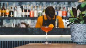 weekend bartending jobs