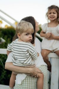 Who hires babysitters in the USA?